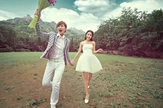 婚纱照北京团购靠谱吗 2017团购婚纱照攻略