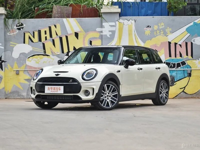 MINICLUBMAN2022款落地多少钱？MINICLUBMAN裸车价