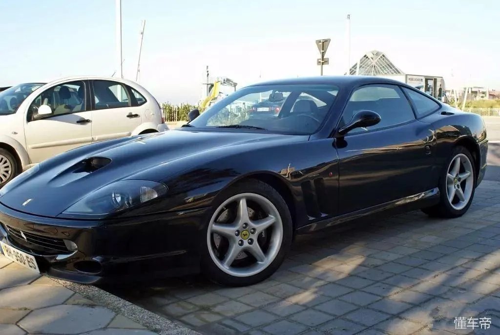 极品飞车9法拉利（封面车型不能忘）