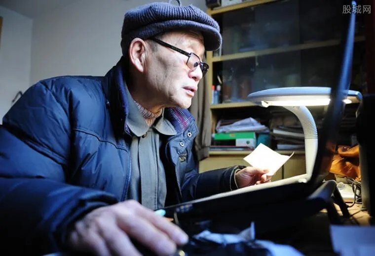 中国网民达8.29亿 惊人数据背后意味着什么