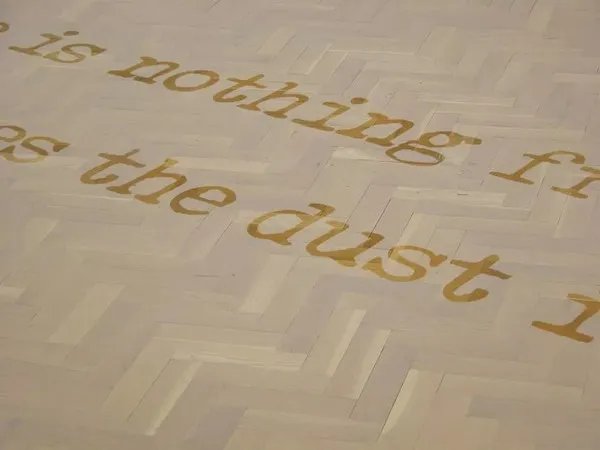 【每日映画】2020.09.11 徐冰 《何处惹尘埃?》