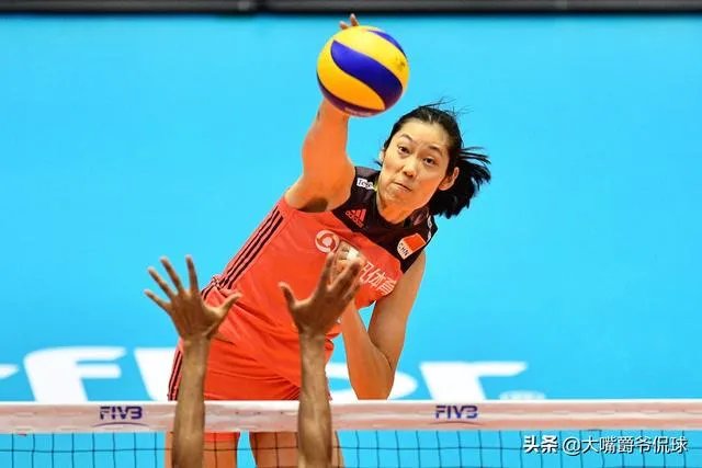 土耳其排球水平不高，为什么高水平的女排选手要去那里打球？