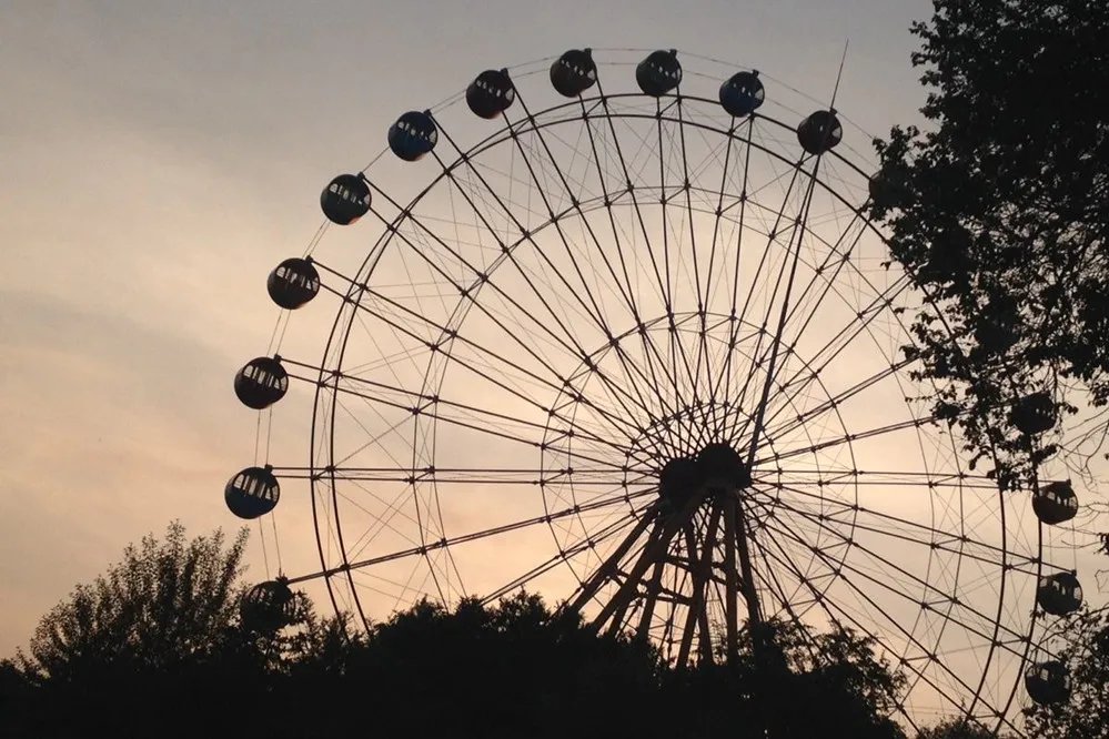 日本一游乐园摩天轮变办公室,所有方为何如此创意?