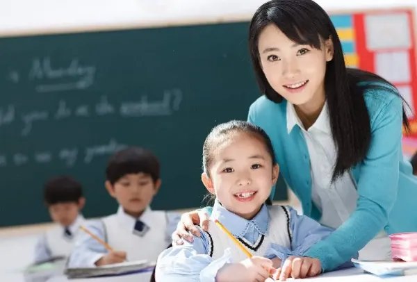 虎背熊腰是什么意思?