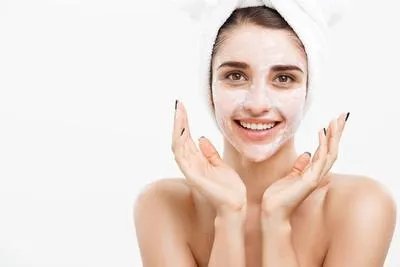 油性皮肤用什么洗面奶比较好