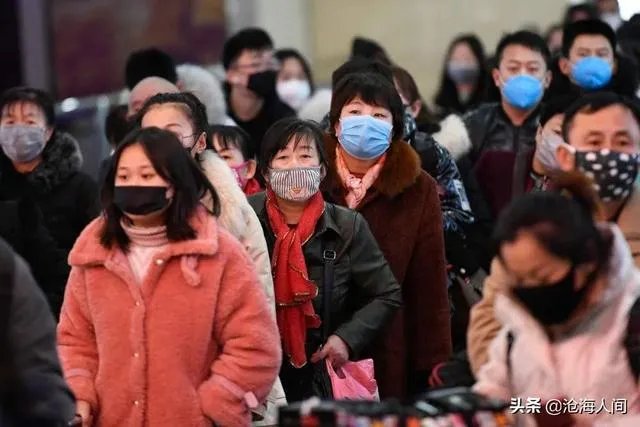 病毒出现变异！戴口罩能防住吗？