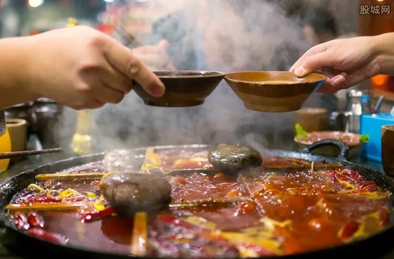 郑爽爸爸开火锅店 开一家火锅店需要多少钱