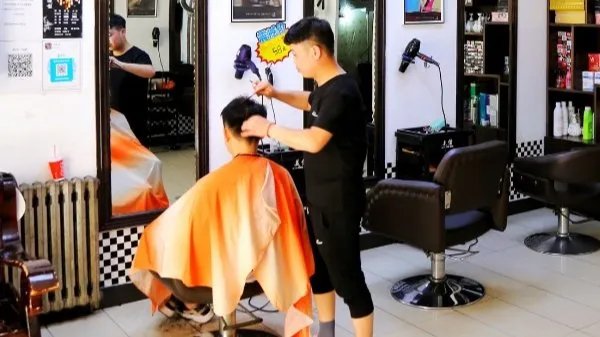 充值卡有余额继续用得再充2.5万,这是否属于欺诈消费者