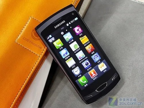 1GHz主频搭bada平台 WaveⅡ三星S8530评测