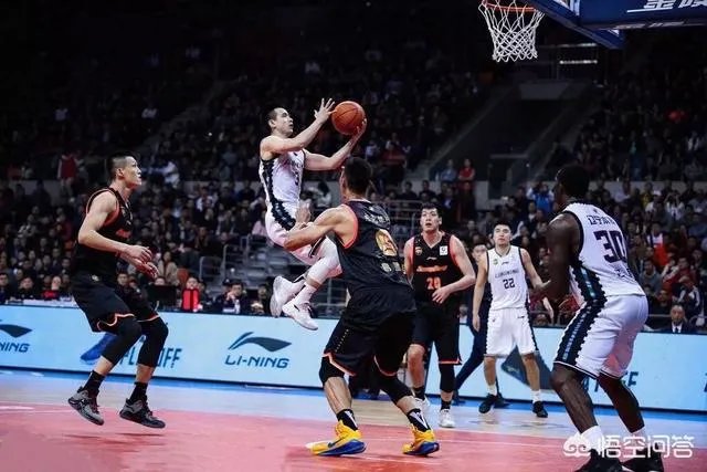 CBA45轮广东复仇辽宁，郭艾伦34分难救主，有人说这场比赛毫无看点，你怎么看？