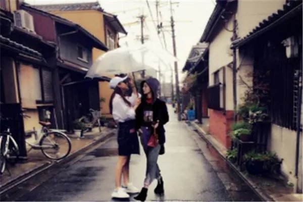 喜欢的近义词是什么？