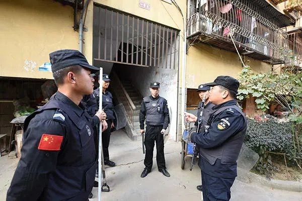 江苏女子称遭陌生男破门而入,事情真相是怎样的?