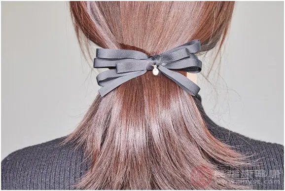 头发油腻是什么原因