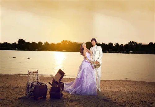 内蒙古婚纱摄影地推荐    内蒙古拍婚纱照一般多少钱