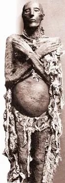 揭秘俄罗斯600岁女尸产活婴真相 虚构如何传成真实