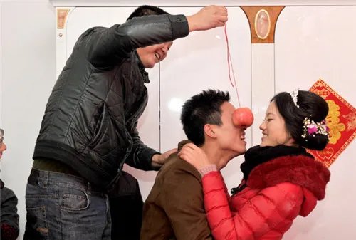 闹洞房的招数大全 闹洞房都有什么绝招