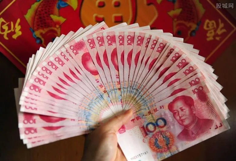 刚毕业就年薪200万 你还会觉得读书是无用的吗？