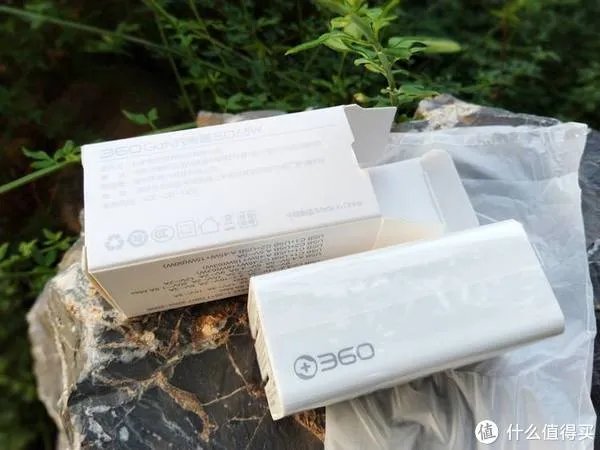360GaN氮化镓快充充电器测评-功率大、体积小、充电快