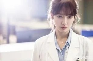 如何评价《Doctors》中朴信惠的角色？