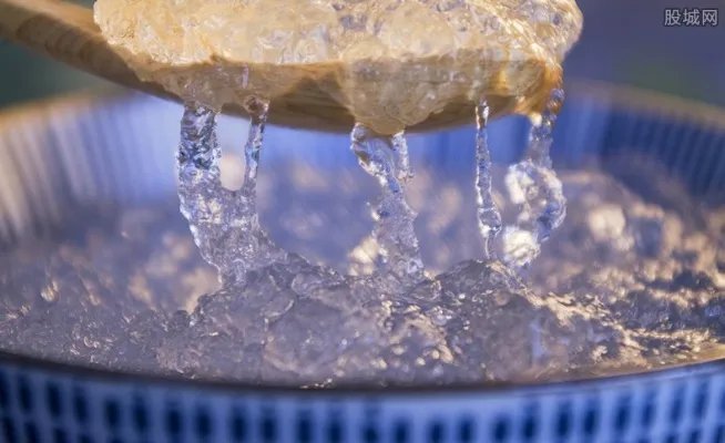 燕窝事件辛巴胜诉 品牌方要赔偿3000余万元