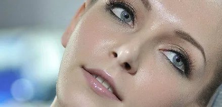 垫高鼻梁的方法