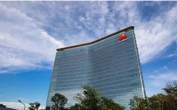 东莞华为研发实验室起火，现场的情况如何？