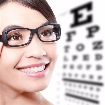 眼睛干涩是怎么回事?