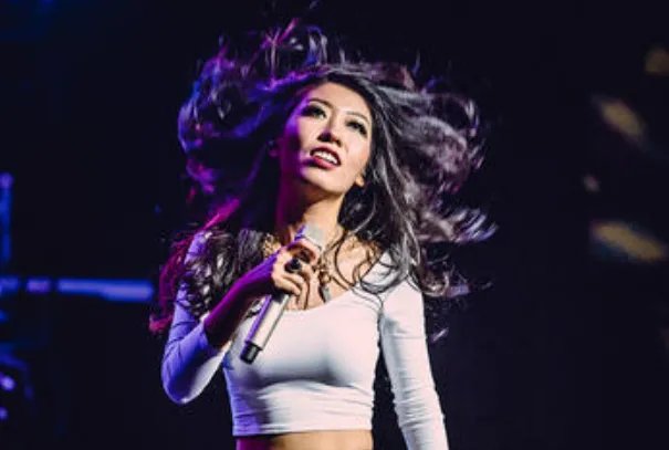 曲婉婷最火爆的歌曲top10:《我的歌声里》上榜,第一大气又洒脱