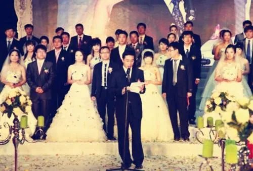 单位领导婚礼致辞怎么说  员工结婚领导讲话稿