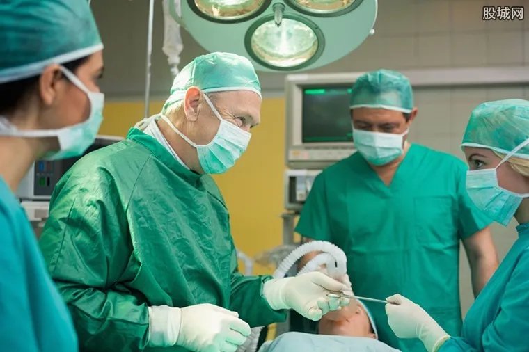 丰胸手术多少钱 做假体丰胸手术要注意什么