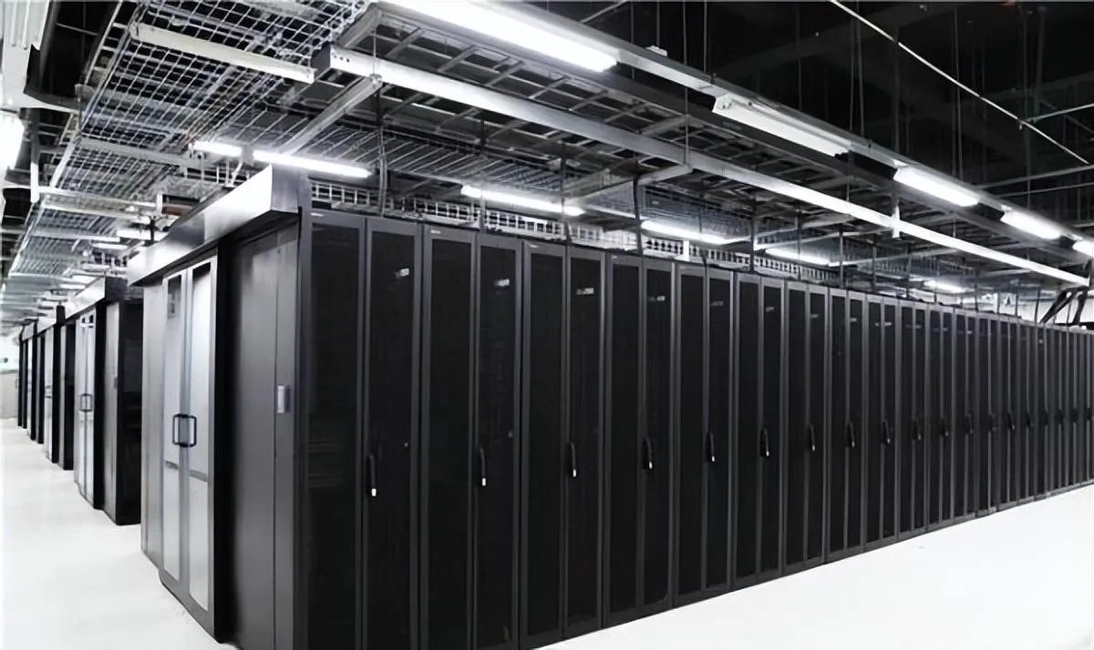 租一个服务器多少钱？服务器租用多少钱一年