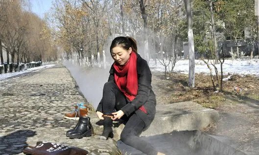 西安高校现温泉真假?