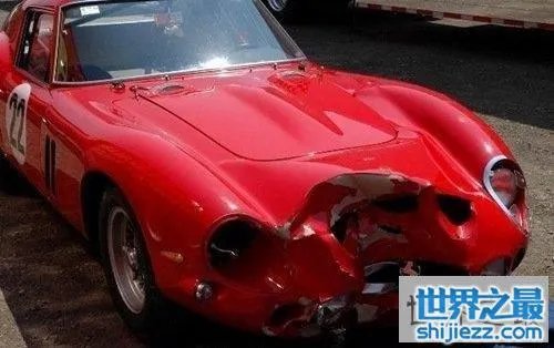 世界上最贵的车祸，损失高达数千万(14辆豪车相撞) 