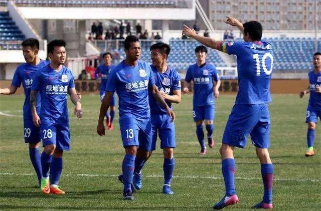 申花马丁斯受伤对球队有何影响？