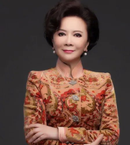 蔡明的老公是谁?