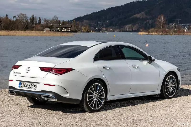 等了一年,全新CLA终于要在国内上市了