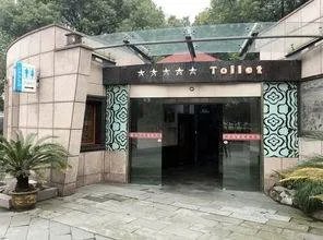 山西临汾五星级公厕成景点，这里有何神奇的地方？