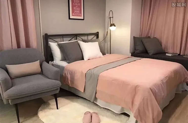 青岛12.35平房子卖84万 被调侃“像个茅草房”