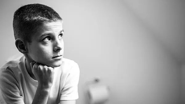 一岁多宝宝牙齿发黄是什么原因