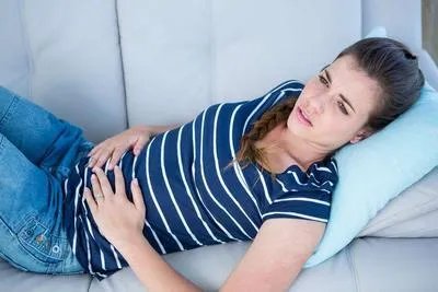 月经少而黑是怎么回事 月经少而黑或是三种妇科病在搞鬼