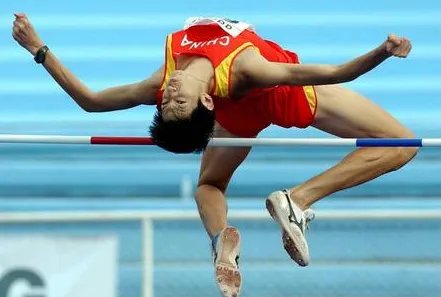 跳高名将张国伟宣布即将复出,他为何在此时选择复出?