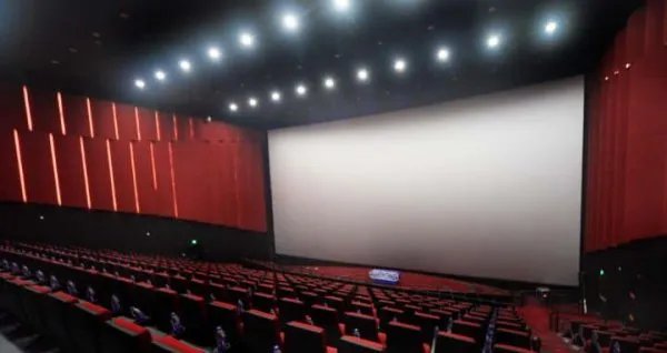 全球第二大影院运营商申请破产,最大影院破产