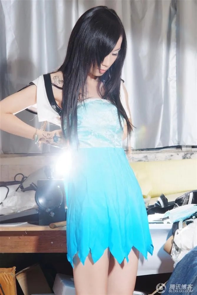 T裤SASA 后台照疑为《剑网3》COS