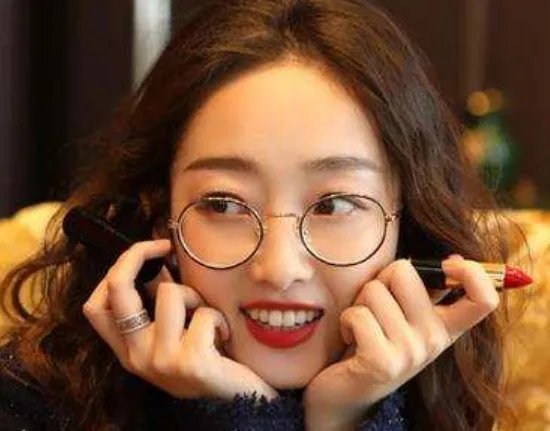 李沁张檬杨幂蒋梦婕同框旧照,她们如今都发展得如何?