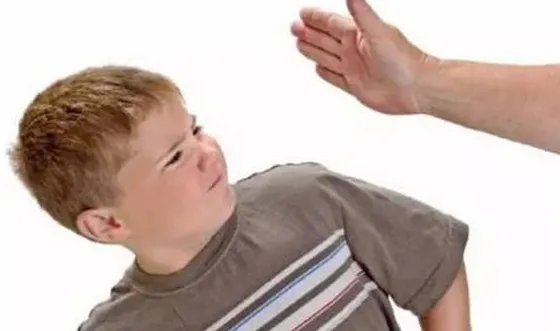 考试太难家长投诉是怎么回事？