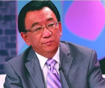 侯耀华向河南捐款30元，捐助后写下“厚德载物”四个大字，他是怎么想的？