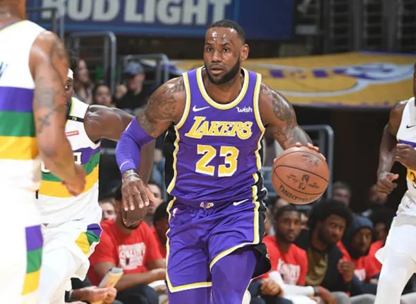 詹姆斯收到联盟假摔警告，假摔对比赛有什么影响？