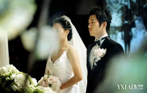 韩国演员张赫的妻子揭露其爱情路程