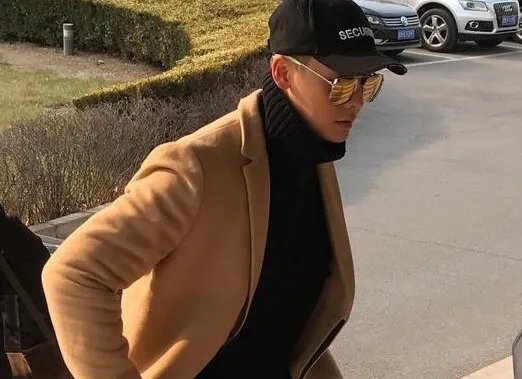 陈伟霆姐姐是谁呢？陈伟霆姐姐真容曝光！