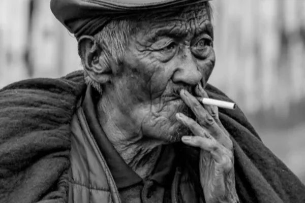 湖北105岁抗战老兵去世时捐献遗体，“无私的爱”都长啥样？